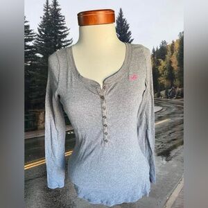Y2K Grey‎ and Pink Hollister Long Sleeve Baby Doll button up tee